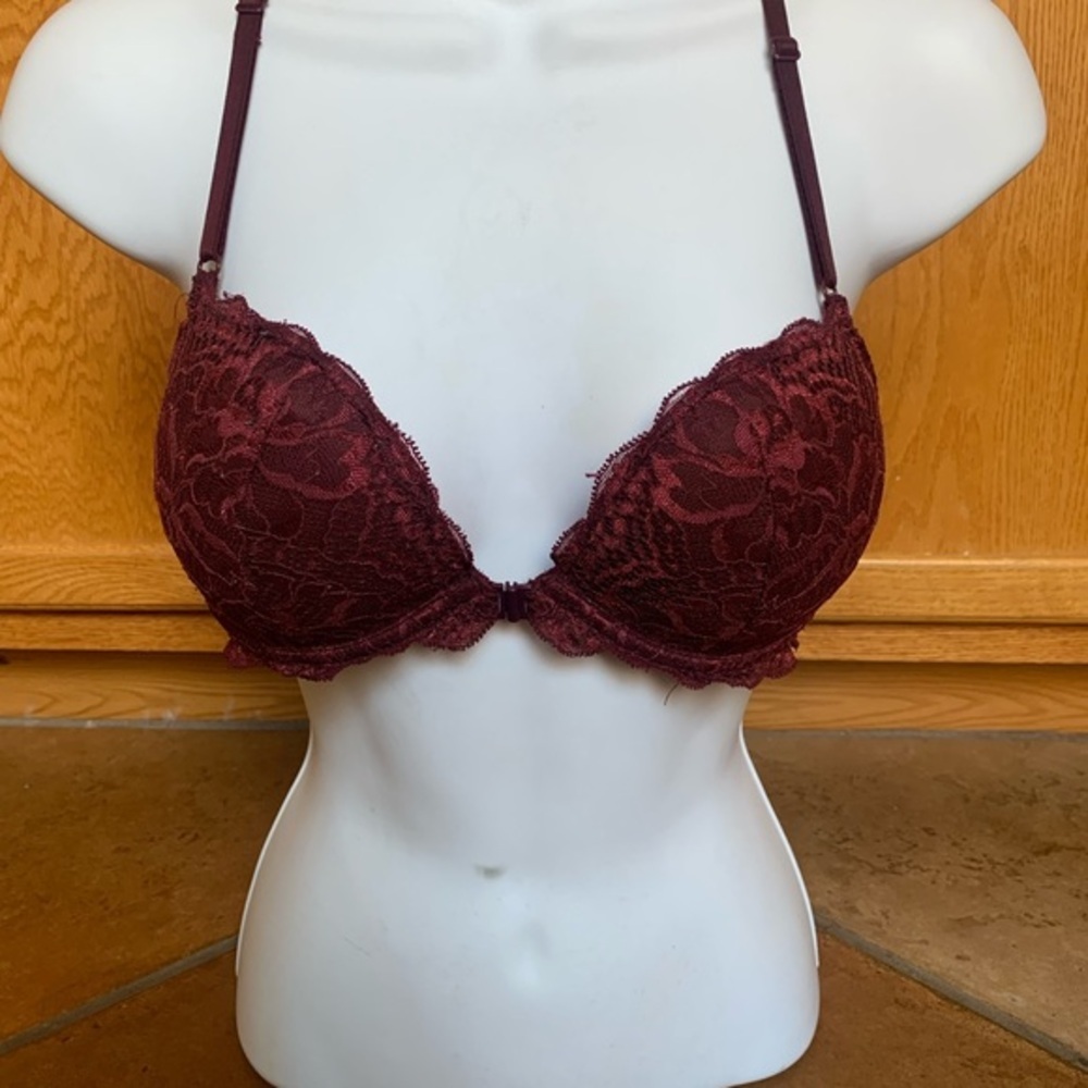 Burgandy Victoria secret Razorback bra